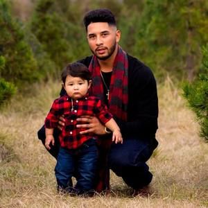 Meet your Posher, Luis